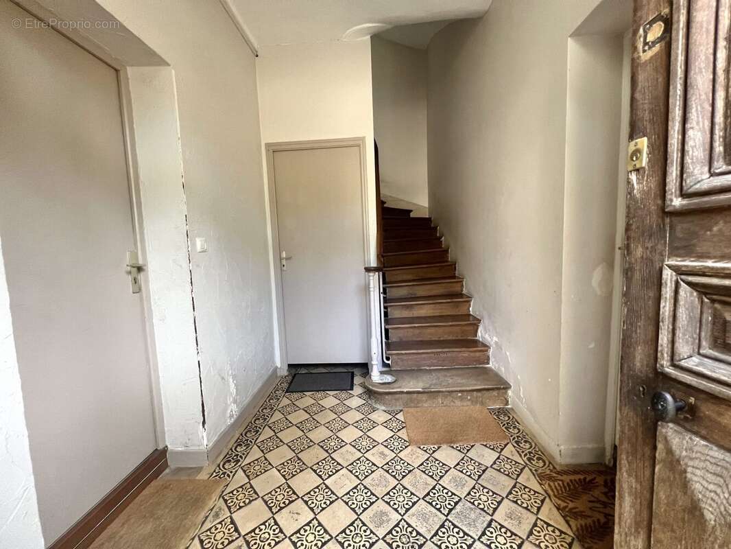 Appartement à PRESLES