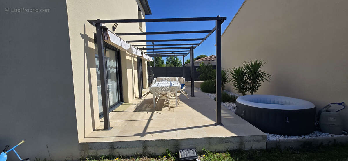 Maison à ALTHEN-DES-PALUDS