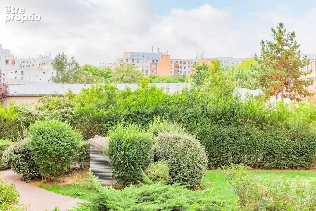 Paris 10e – Canal Saint-Martin / Quai de Jemmapes – 3 pièces de 73 m² avec balcon et parking - photo 13