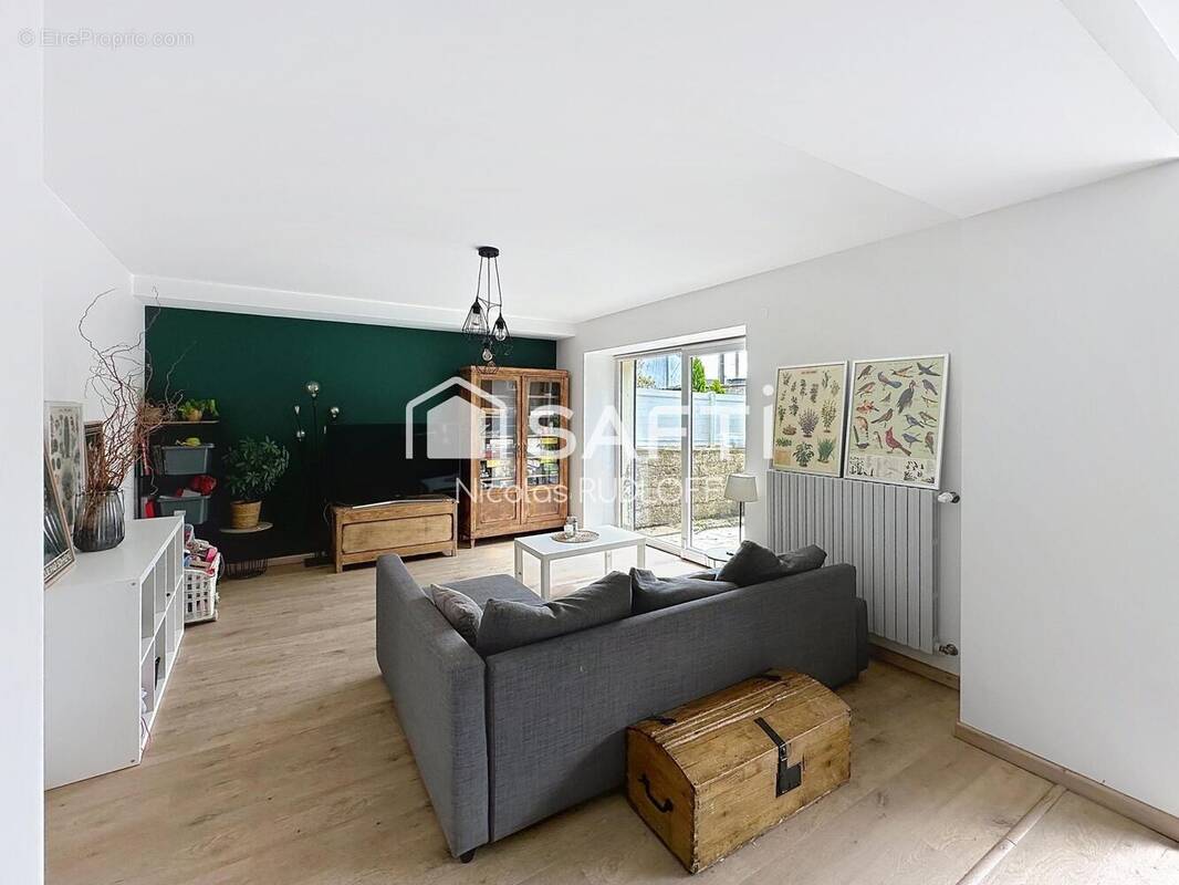 Photo 1 - Maison à AUDUN-LE-TICHE