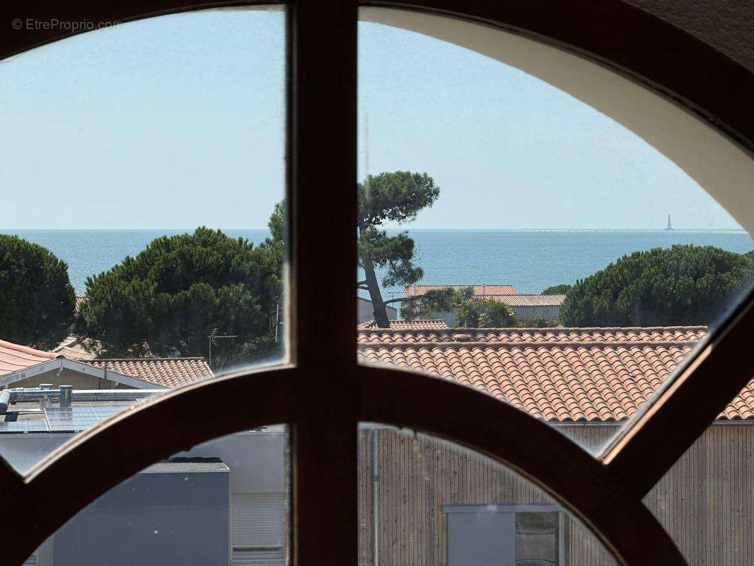 Appartement à VAUX-SUR-MER