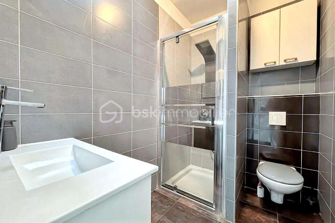 Maison à SAINT-JEAN-DE-VEDAS