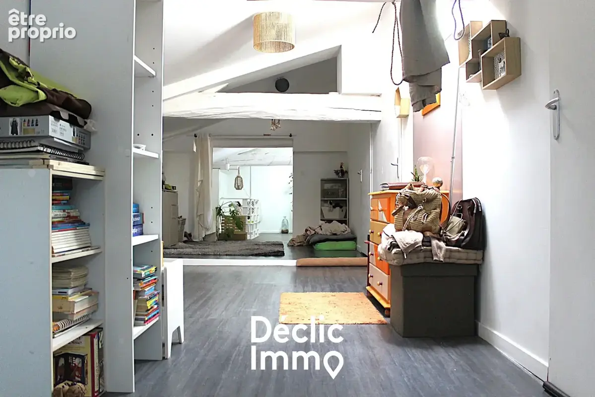 Belle opportunite maison 150m2t et grand local 80m2 - photo 3