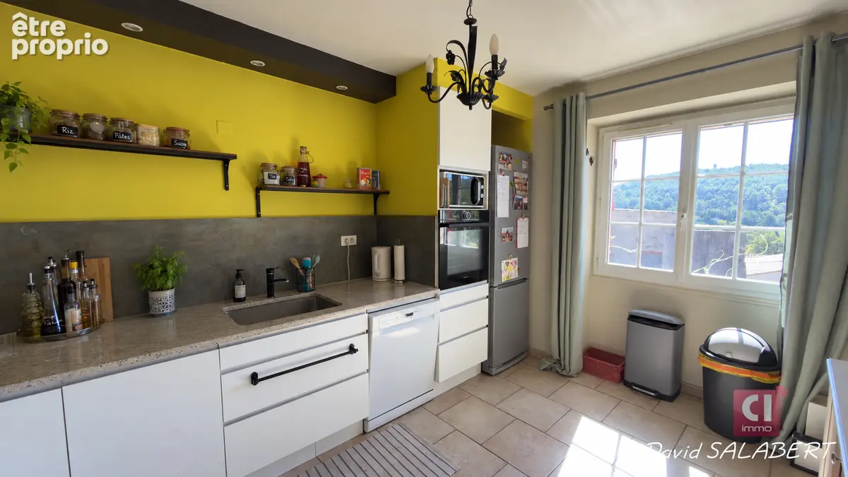 Maison Sainte Anastasie Sur Issole 4 pièce(s) 120m² avec cours privative - photo 4