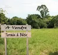 Terrain à MANTHES