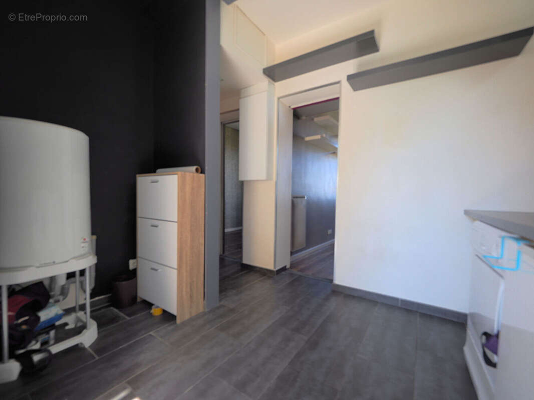 Appartement à ROMAINVILLE