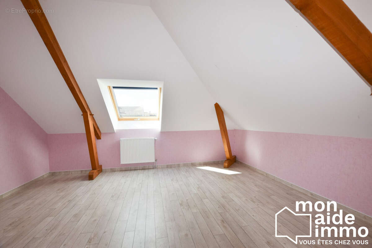 Appartement à BARAQUEVILLE