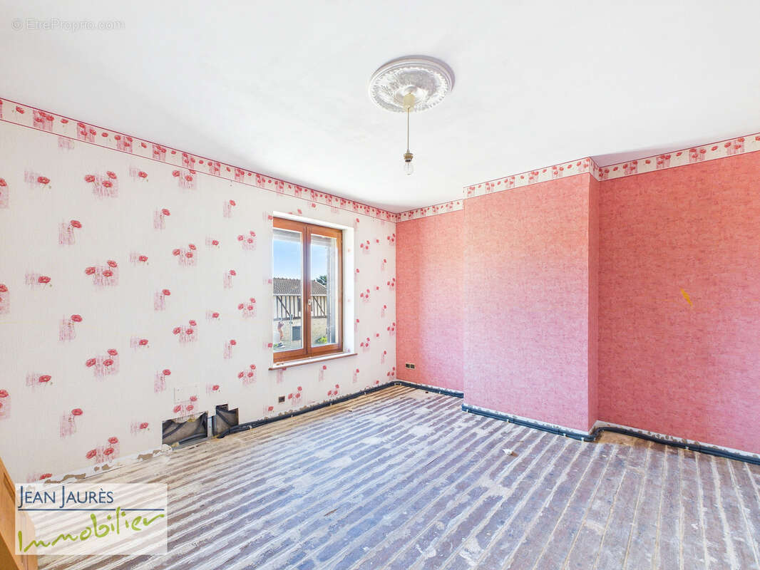 RADONVILLIERS : Maison de village avec grenier aménageable - photo 26