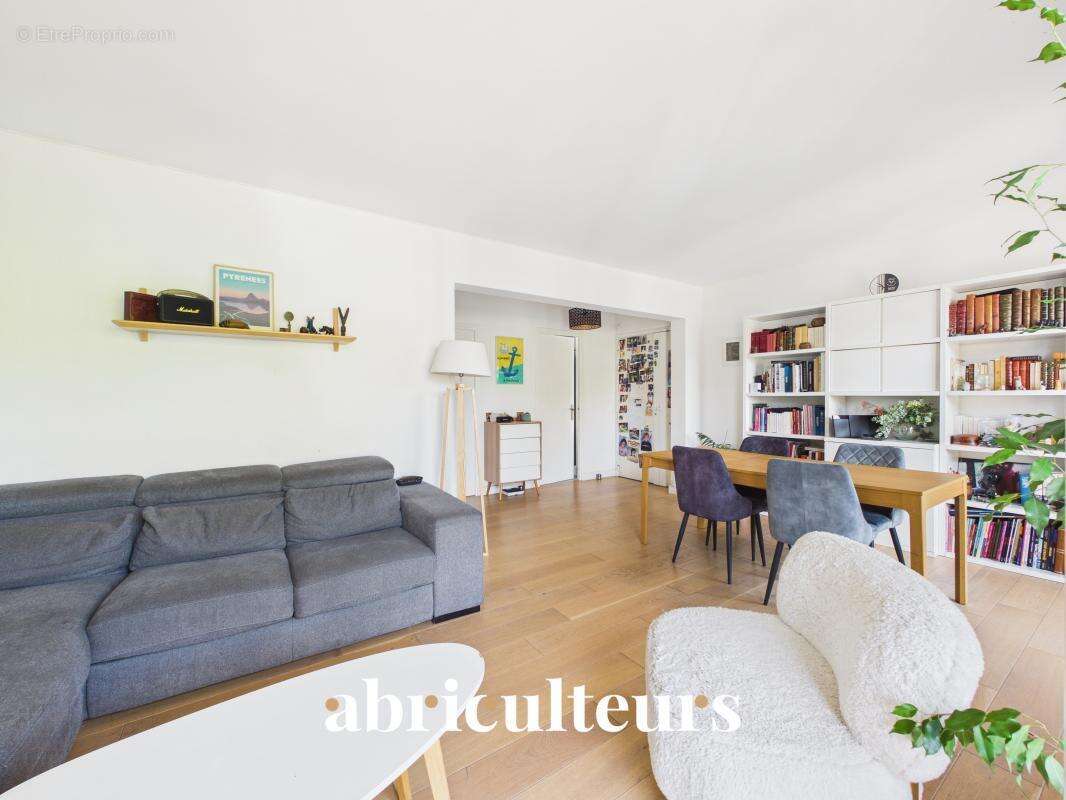 Appartement à NOGENT-SUR-MARNE
