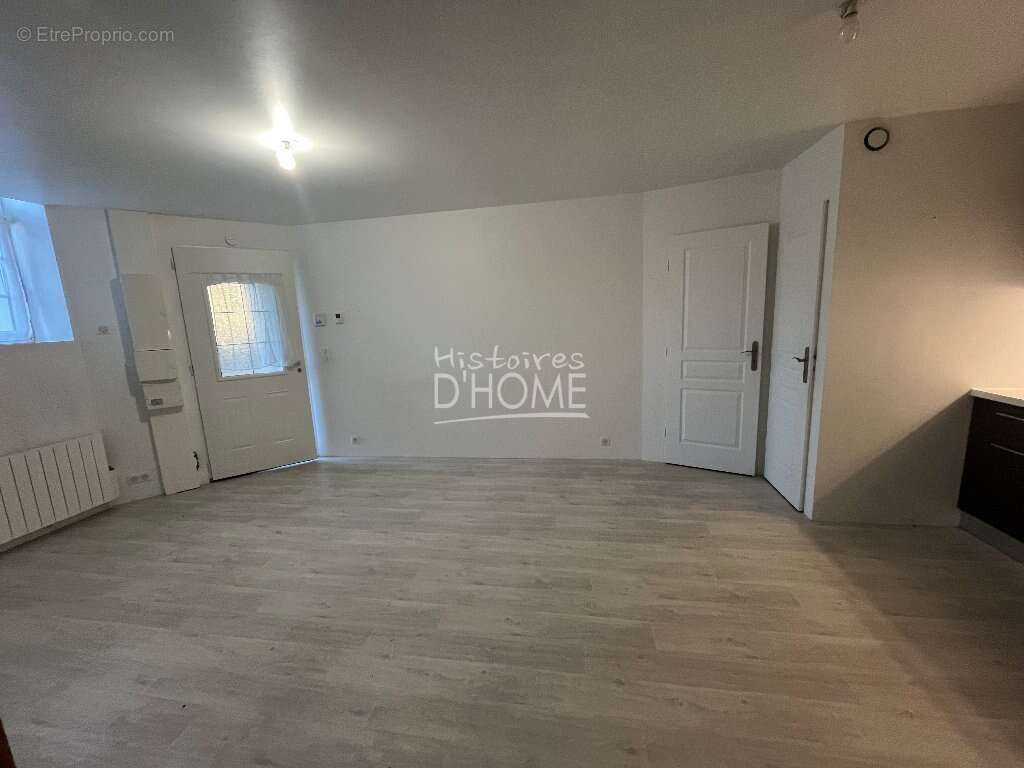 Appartement à COURTOMER