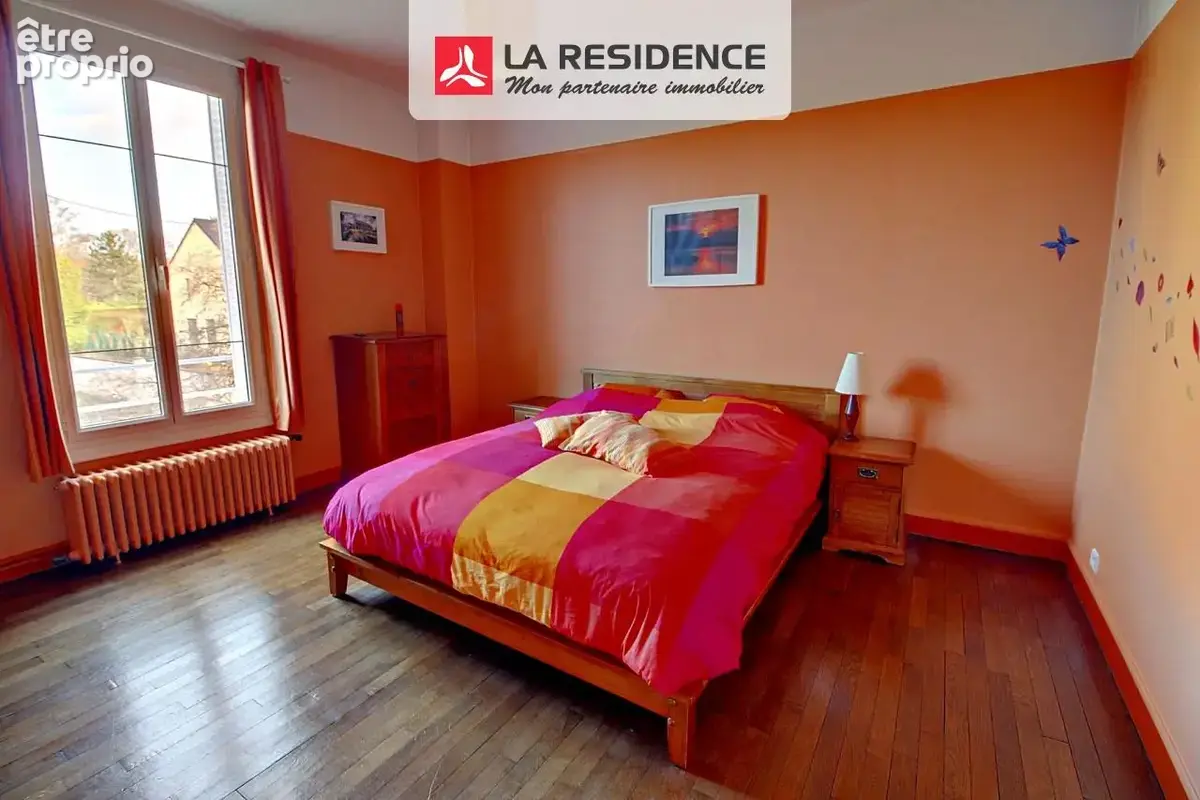 Maison 10 pièces 165 m² à vendre à Vaux-Sur-Seine (78740) - photo 8