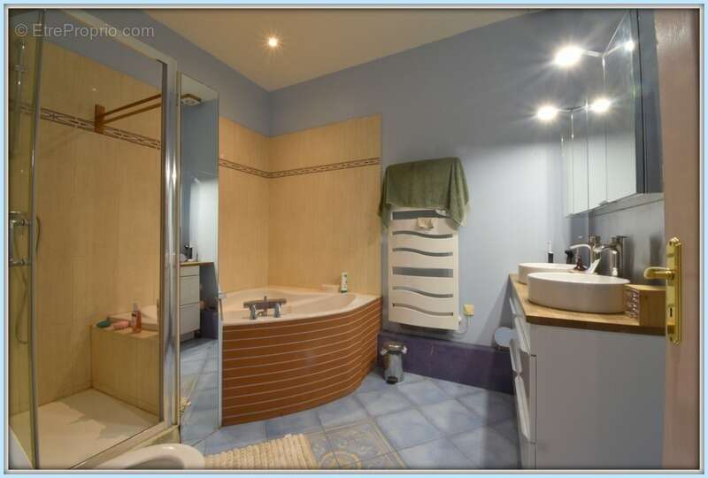 Charmante maison rénovée avec cachet de 143 m²- 5 pièces - photo 11