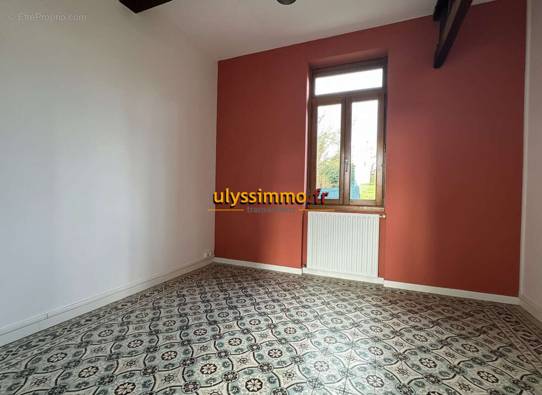 bureau/chambre RDC - Maison à CAIX