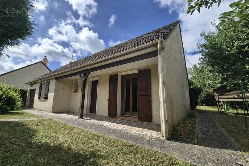 Maison à DENONVILLE