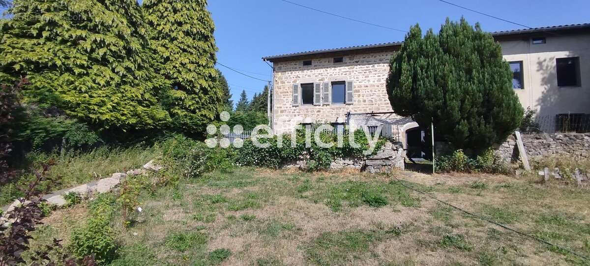 Maison 250 m² à Usson-En-Forez  - photo 32