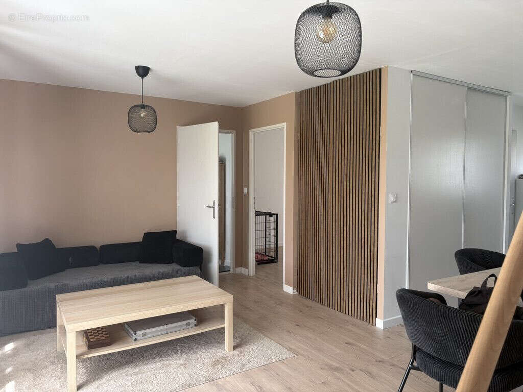 Maison 93 m² à Blere  - photo 5