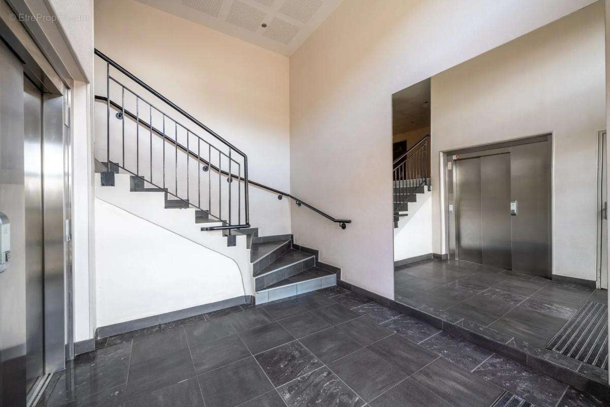 Appartement à PERSAN