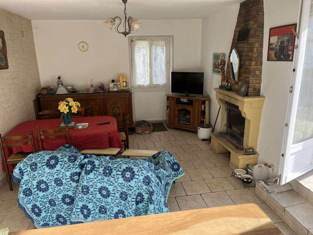 Maison à SAINTE-VERGE