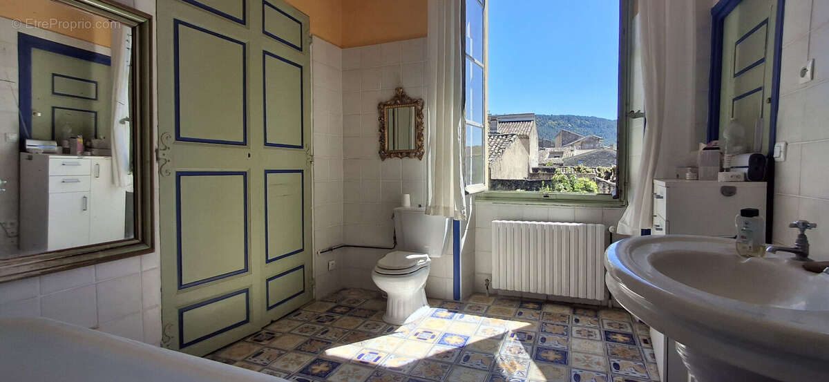 Maison à SAINT-PAUL-TROIS-CHATEAUX