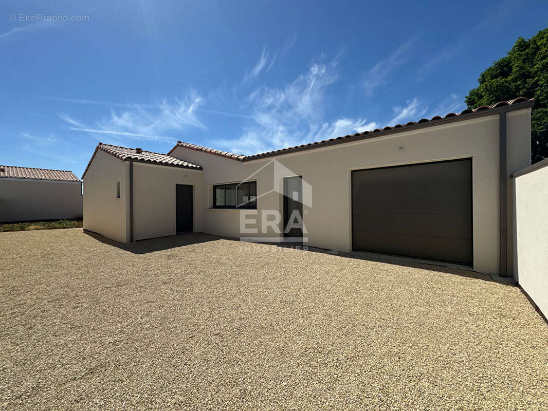 Maison à ECHIRE
