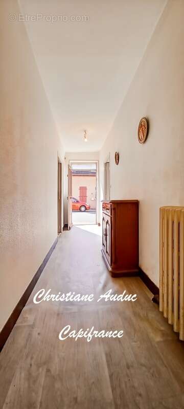 Saint Bonnet de Joux. Investissement locatif. Maison avec locataire en place, 3 pièces, 70 m², avec cour, sur terrain de 191 m² - photo 7