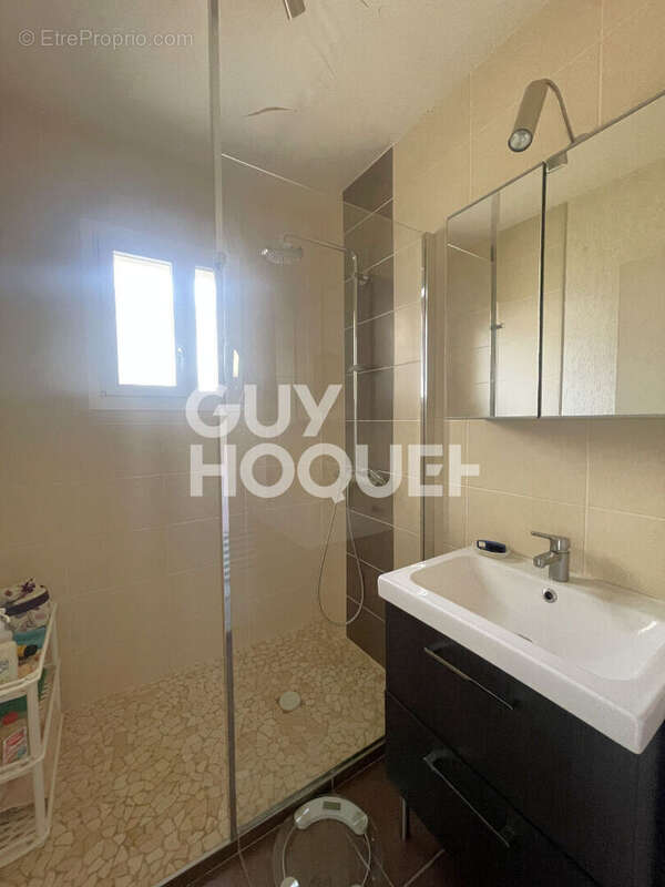 Maison à LA GRAND-CROIX