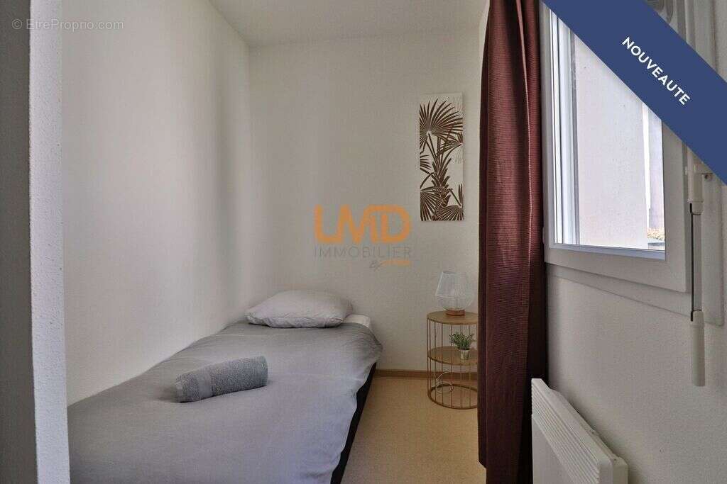 Appartement à AVENE