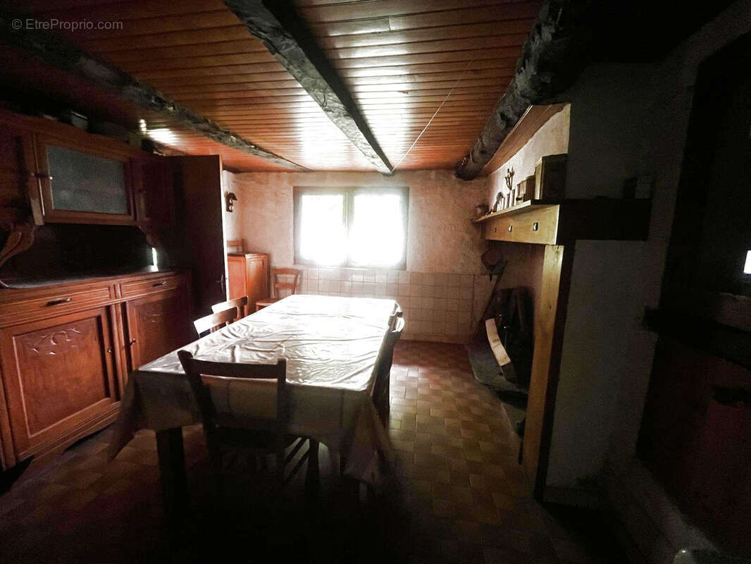 Maison à SAZOS