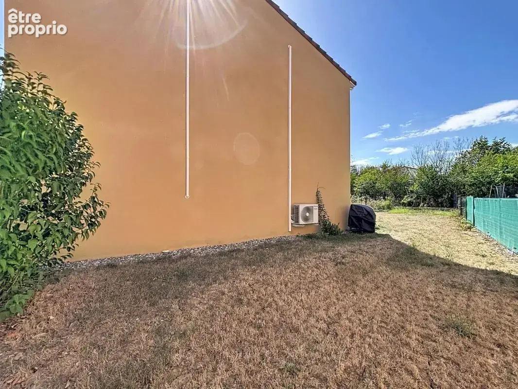 MERVILLE - Maison T4 de 88 m² avec jardin, garage et parking - photo 13