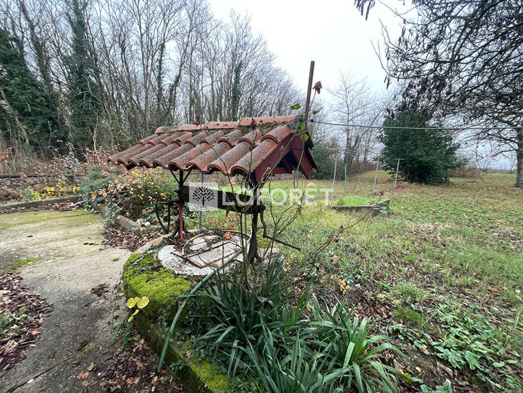 Maison à CAHUZAC-SUR-VERE