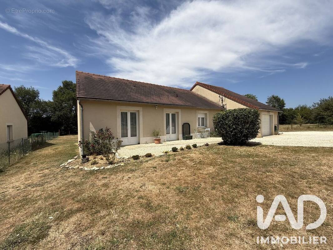 Photo 1 - Maison à CHENEVELLES
