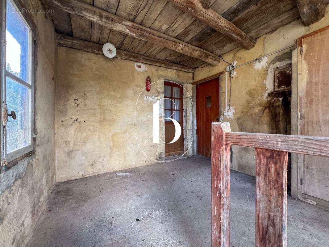 Maison à GOUDARGUES