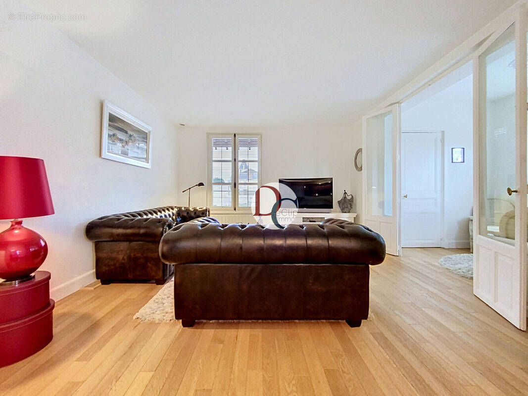Photo 1 - Appartement à CHANTILLY