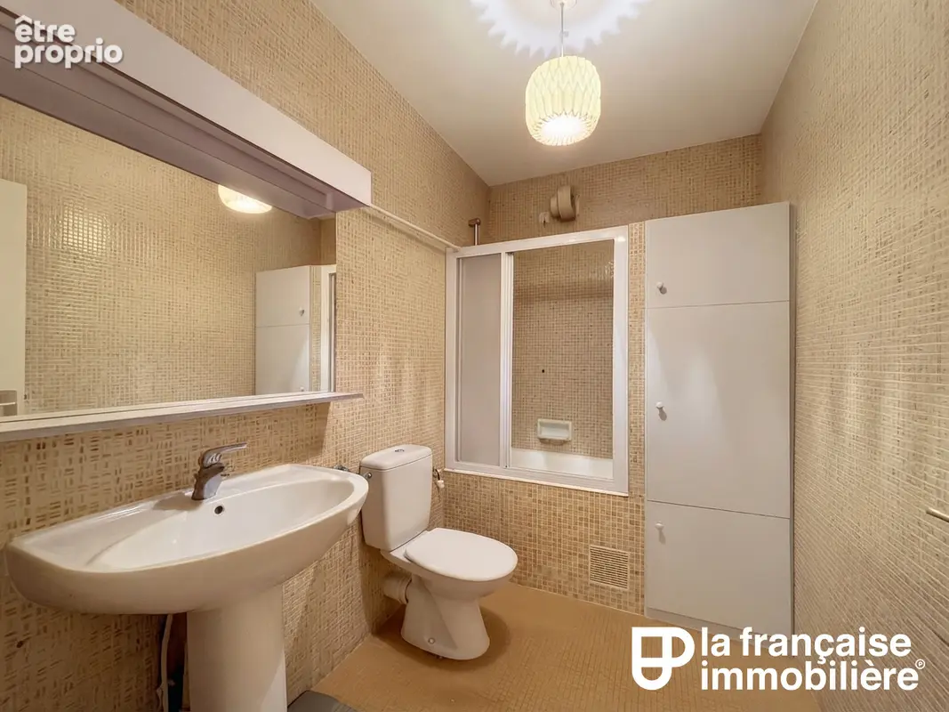 Appartement Rennes 8 pièces 123 m² - 5 chambres - 2 balcons - Quartier Jeanne d'Arc - photo 3