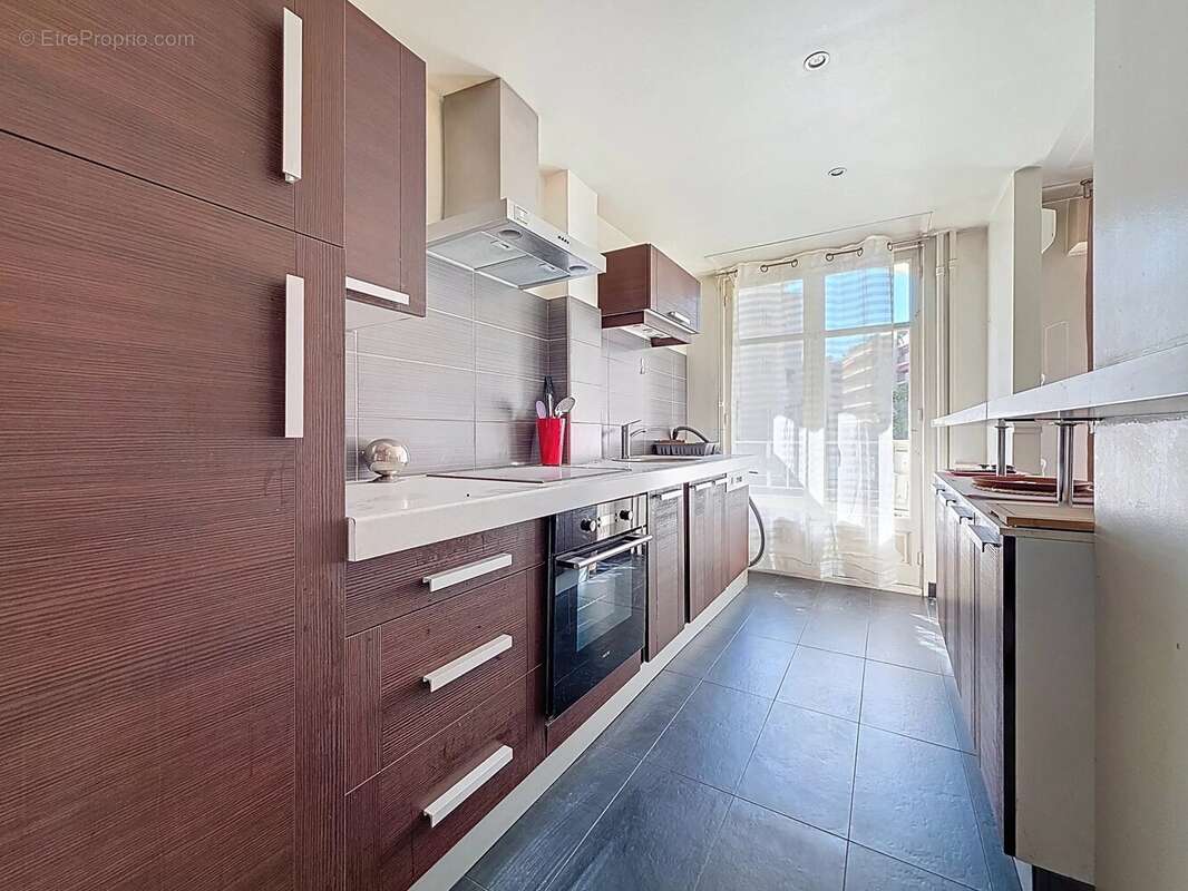 Appartement à LE CANNET