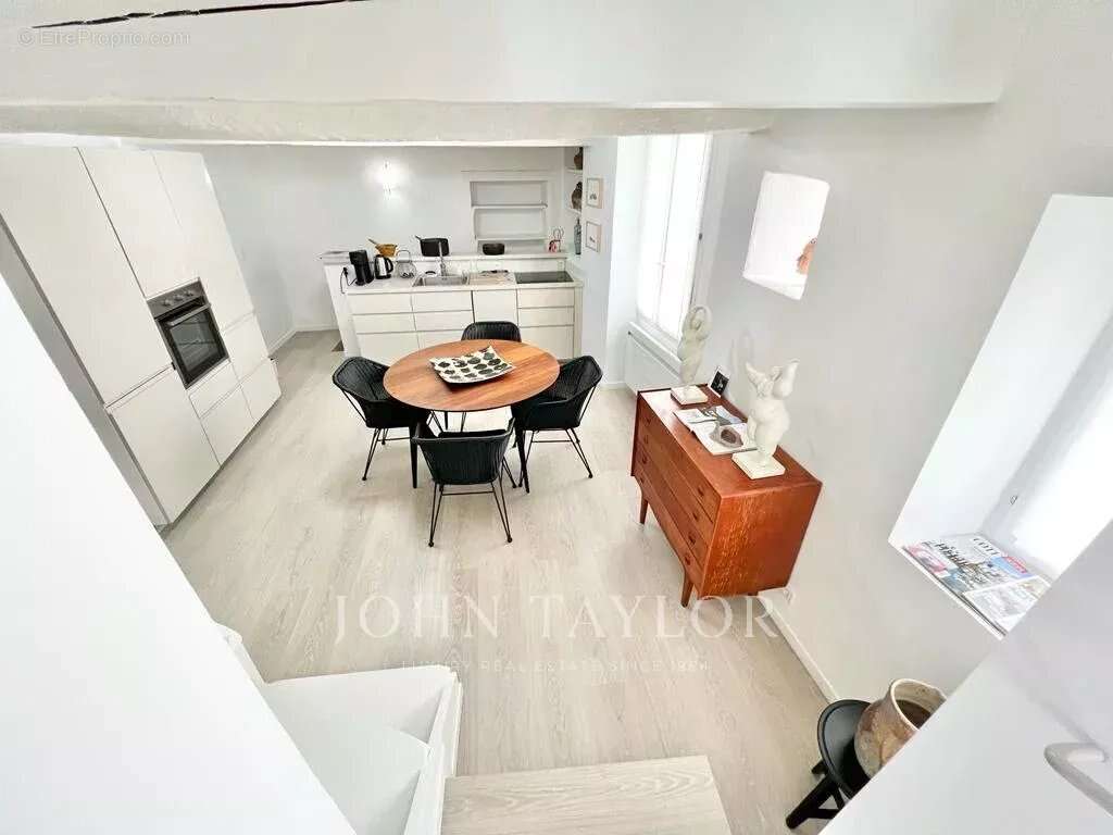 Appartement à LOURMARIN