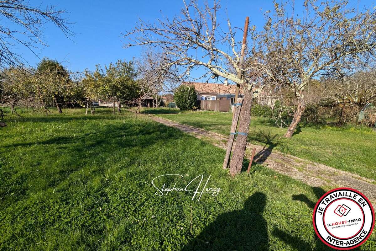 Terrain 826 m² à Lormont  - photo 11