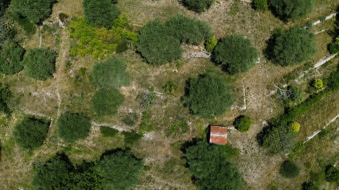 Terrain à DRAP
