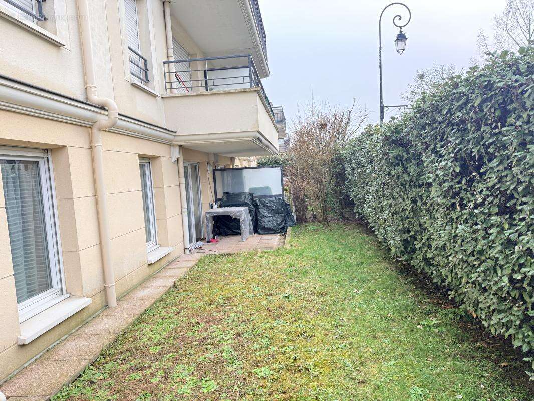 Appartement à CLAYE-SOUILLY