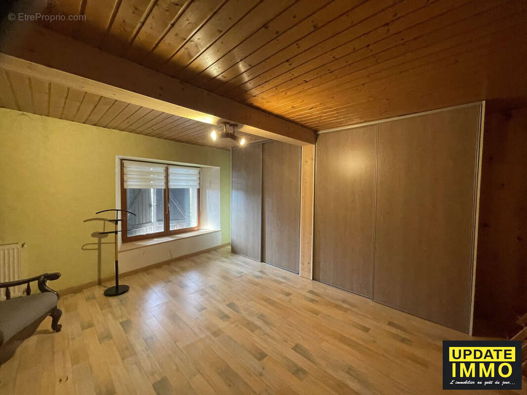 Maison 303 m² à Jesonville  - photo 5