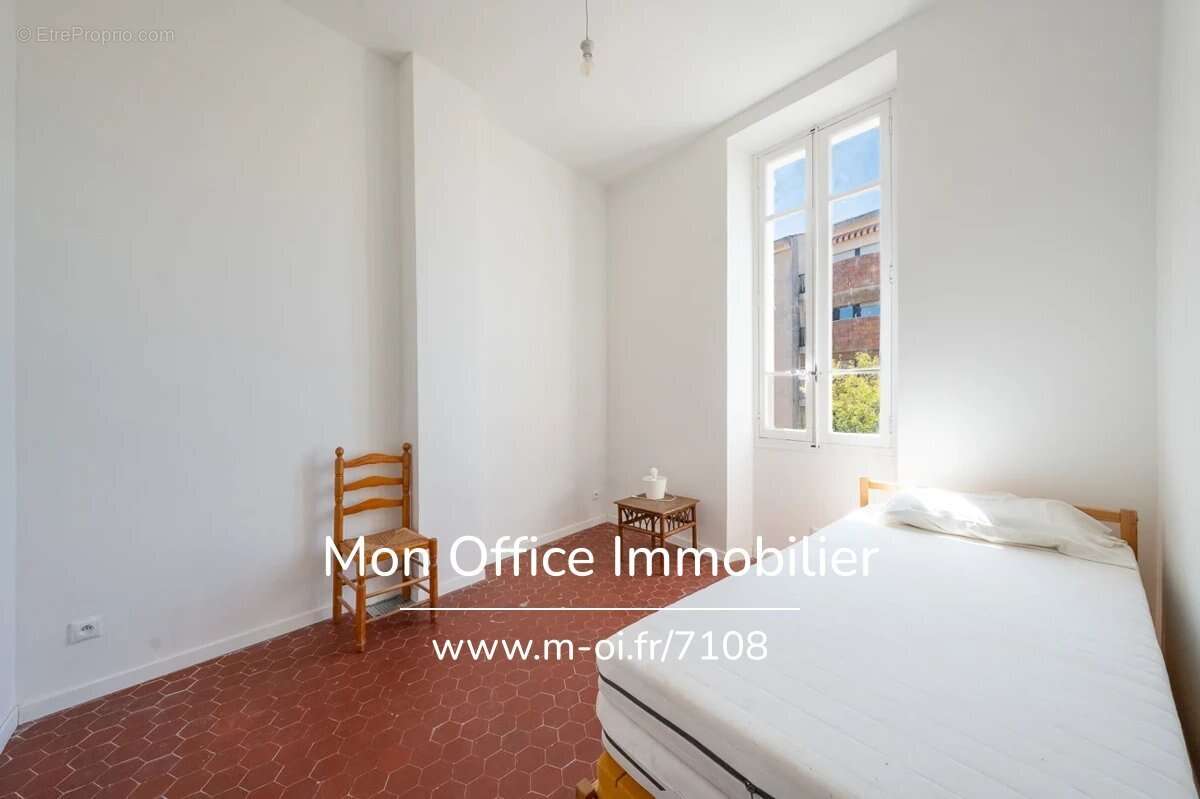 Référence : 7134-SKA - Maison 9 pièce(s) à Salon-de-Provence (13300) - photo 21