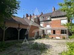 Orchies  demeure bourgeoise d'exception  439 m² habitables  un bien rare aux possibilités infinies - photo 4