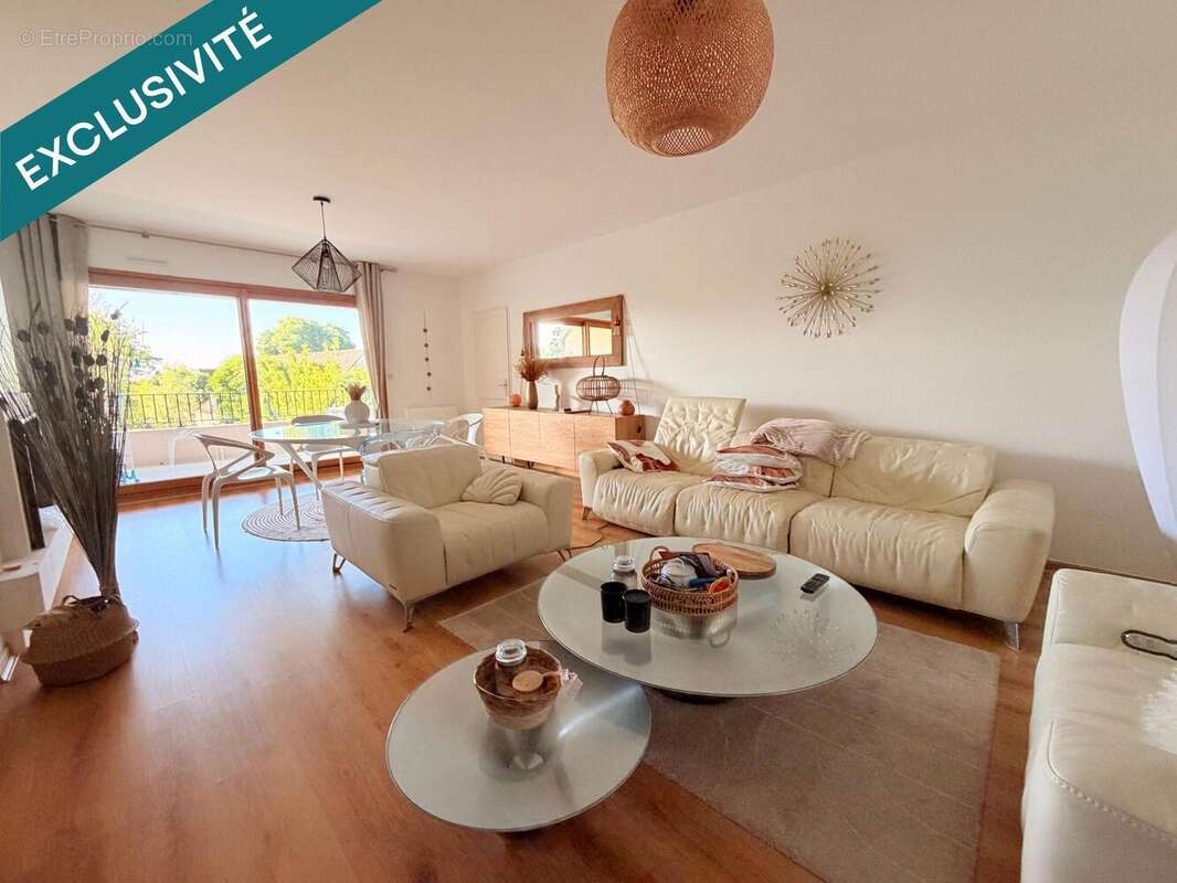 Photo 3 - Appartement à SAINT-JEAN-DE-BRAYE