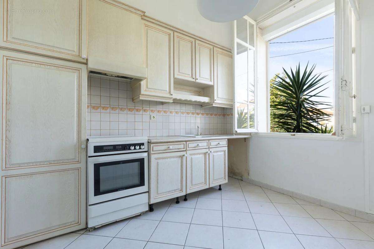 Maison à MARSEILLE-9E