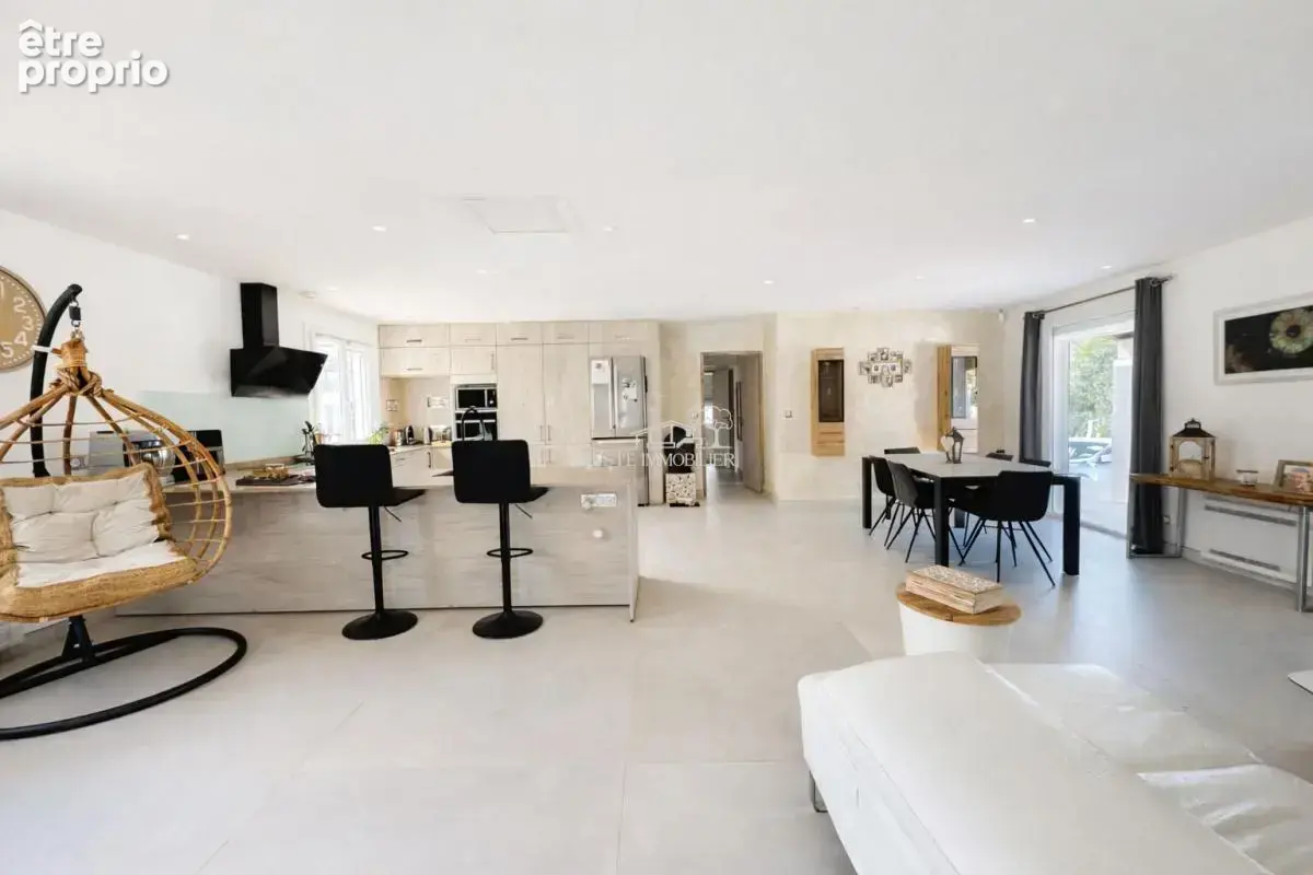 Photo Maison à Gignac-La-Nerthe au prix de 579 000€