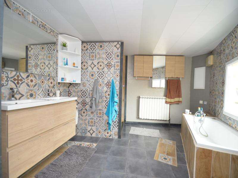 Maison à SAINT-GERMAIN-DU-PUCH