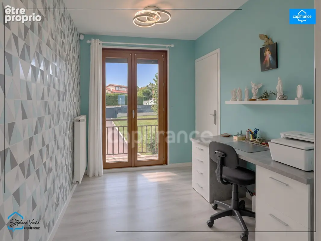 CHUZELLES / LES PINS – Maison familiale 140m2 sur 1 500 m² – - photo 16