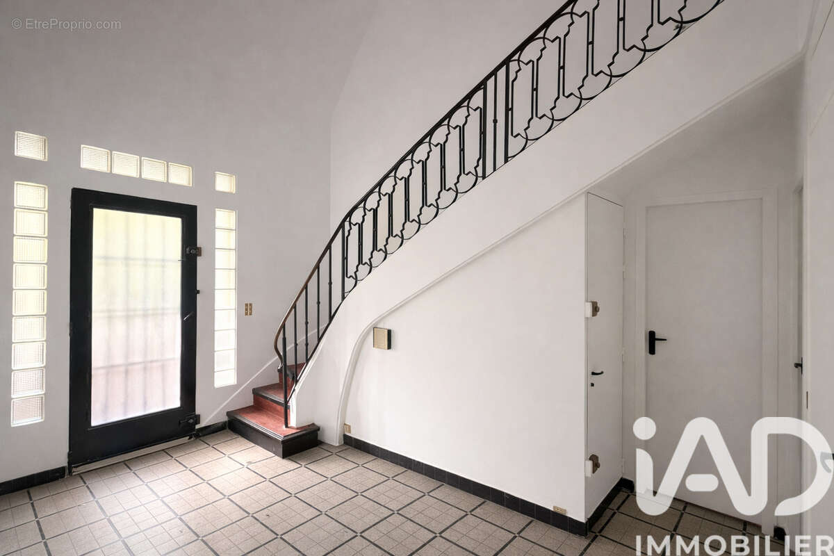 Photo 2 - Maison à ANTONY