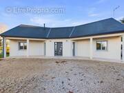 Photo 1 - Maison à SAINTE-MAURE-DE-TOURAINE