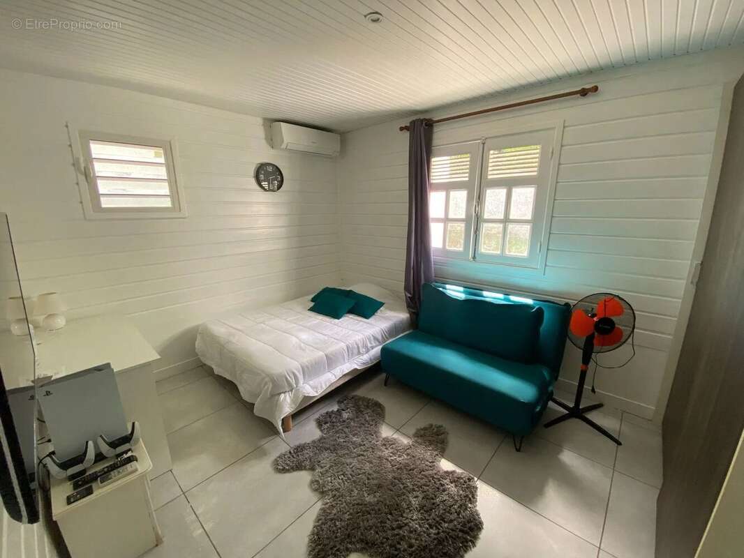 Maison à LES TROIS-ILETS